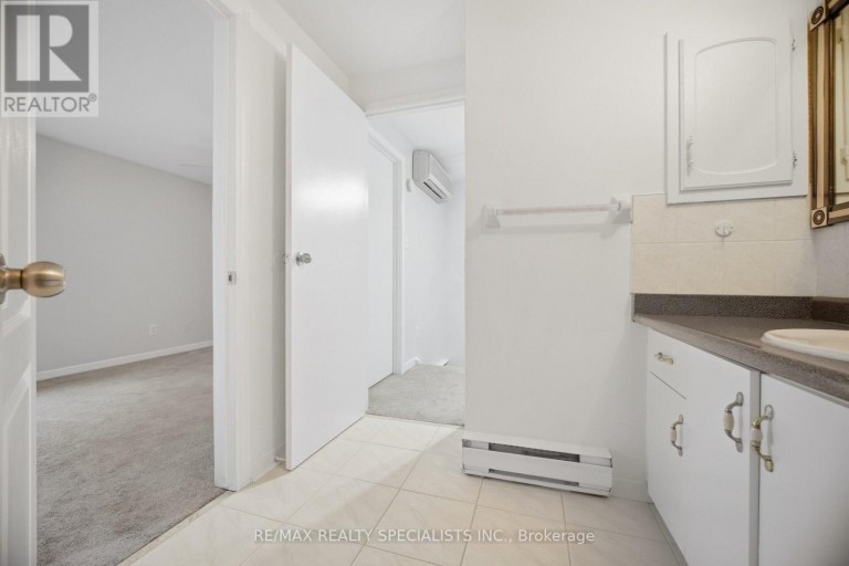 20 - 6780 FORMENTERA AVENUE, Mississauga (Meadowvale), Ontario, L5N2L1