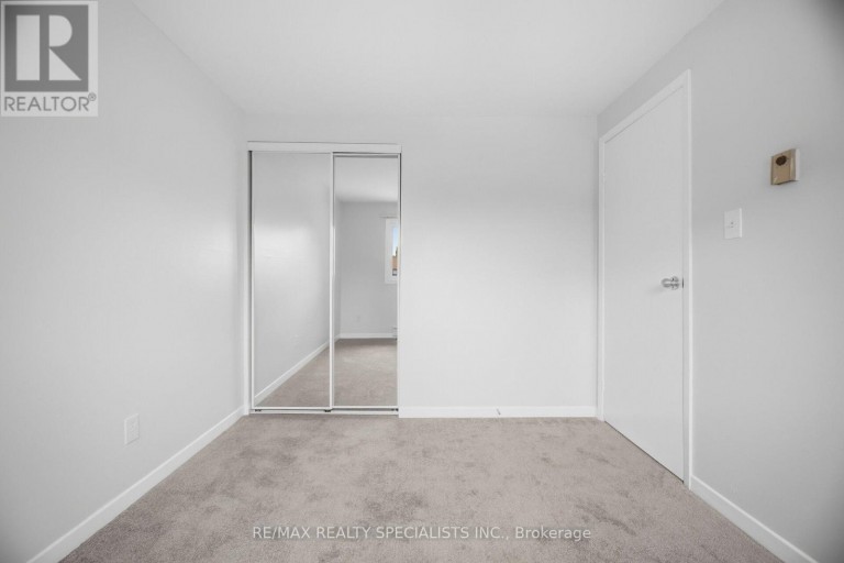 20 - 6780 FORMENTERA AVENUE, Mississauga (Meadowvale), Ontario, L5N2L1