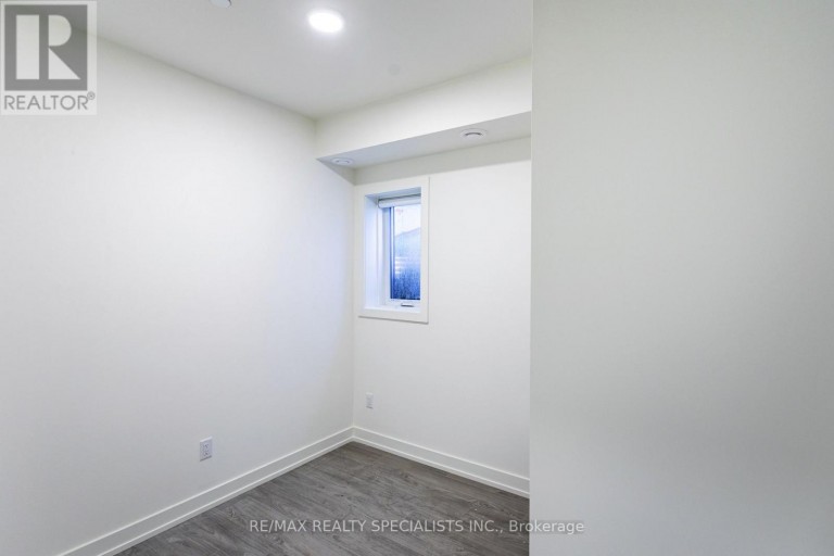 106A - 16 MELBOURNE AVENUE, St. Catharines (E. Chester), Ontario, L2P0G5