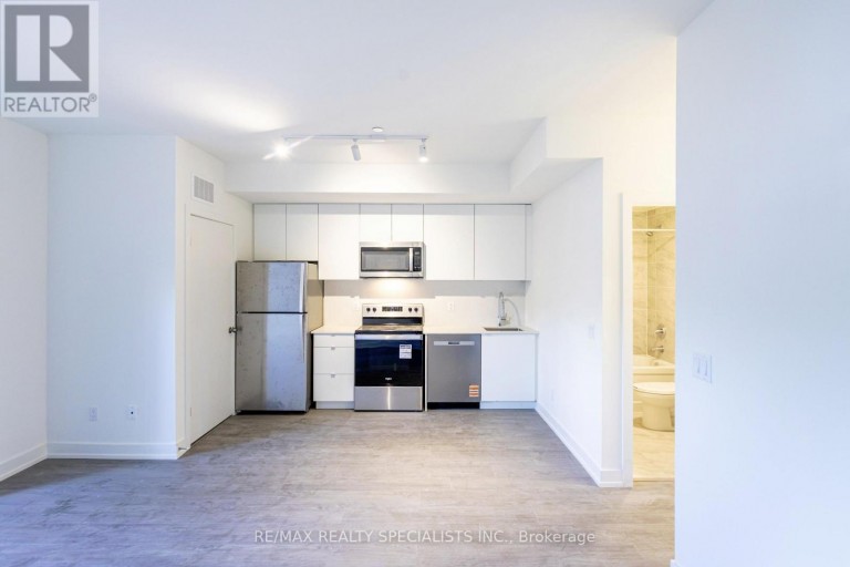 106A - 16 MELBOURNE AVENUE, St. Catharines (E. Chester), Ontario, L2P0G5