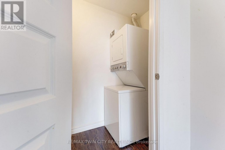802 - 158 KING STREET N, Waterloo, Ontario, N2J0E5