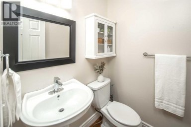 42, 380 Bermuda Drive NW Calgary Alberta photo 11
