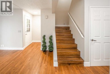 42, 380 Bermuda Drive NW Calgary Alberta photo 12