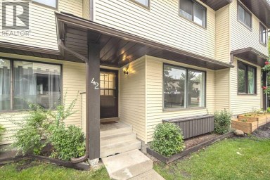 42, 380 Bermuda Drive NW Calgary Alberta photo 25