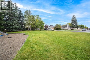 42, 380 Bermuda Drive NW Calgary Alberta photo 30