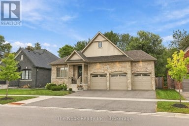 372 NORTHGLEN BOULEVARD Clarington (Bowmanville) Ontario photo 1