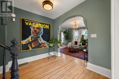 145 CHARLES STREET N, Gananoque Ontario