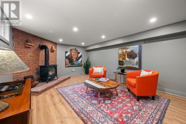 145 CHARLES STREET N, Gananoque Ontario
