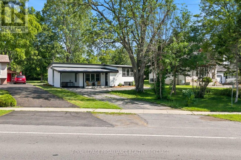 104 MAIN STREET, Loyalist (Bath), Ontario, K0H1G0