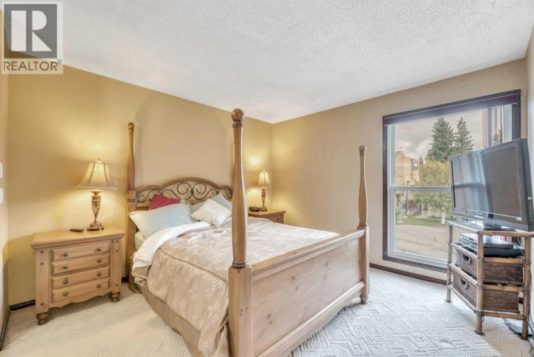 65, 70 Beacham Way NW, Calgary, Alberta, T3K1R8