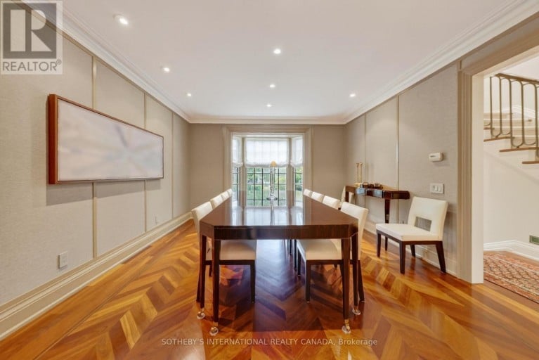 15 ALEXANDRA WOOD, Toronto (Bedford Park-Nortown), Ontario, M5N2S2