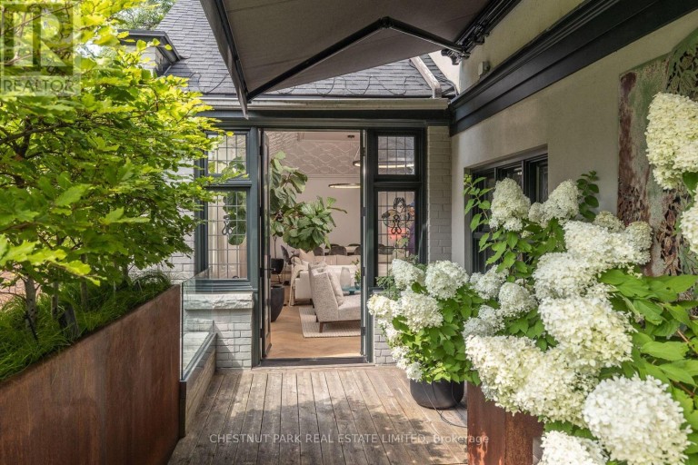 2 - 78 CRESCENT ROAD, Toronto (Rosedale-Moore Park), Ontario, M4W1T5