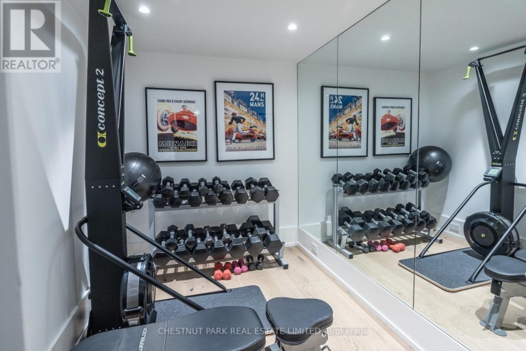 2 - 78 CRESCENT ROAD, Toronto (Rosedale-Moore Park), Ontario, M4W1T5