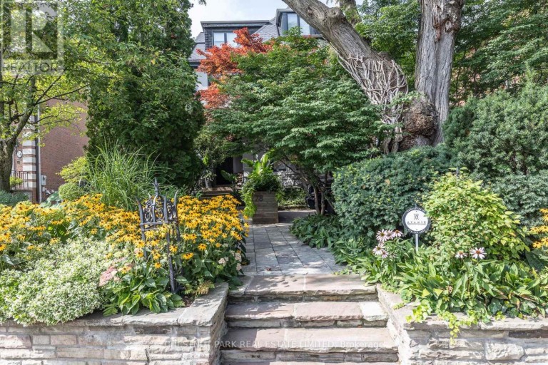 2 - 78 CRESCENT ROAD, Toronto (Rosedale-Moore Park), Ontario, M4W1T5
