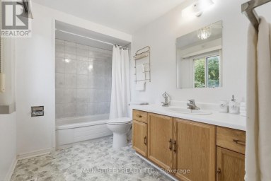 95 WHISTLING HILLS DRIVE Toronto (Milliken) Ontario photo 19