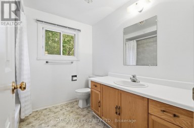 95 WHISTLING HILLS DRIVE Toronto (Milliken) Ontario photo 22