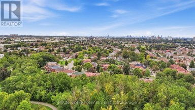 95 WHISTLING HILLS DRIVE Toronto (Milliken) Ontario photo 26