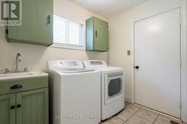 503 GROVE STREET E Barrie (Grove East) Ontario photo 20