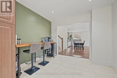 55 MALCOLM CRESCENT Brampton (Central Park) Ontario photo 17