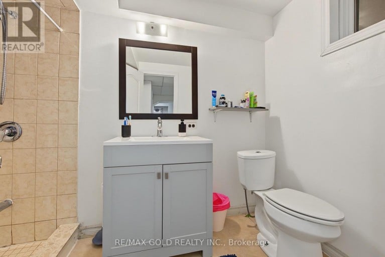 55 MALCOLM CRESCENT, Brampton (Central Park), Ontario, L6S3C7