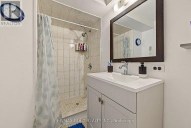 55 MALCOLM CRESCENT Brampton (Central Park) Ontario photo 38