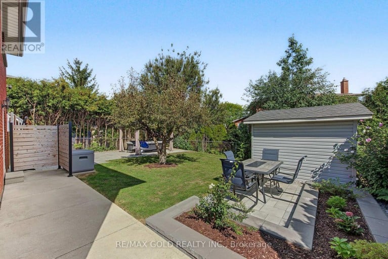 55 MALCOLM CRESCENT, Brampton (Central Park), Ontario, L6S3C7