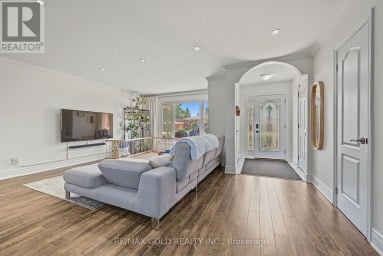 55 MALCOLM CRESCENT Brampton (Central Park) Ontario photo 7