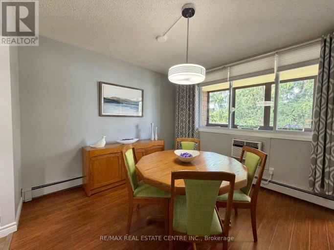 301 - 944 CALEDONIAN VIEW, Cambridge, Ontario, N3H1A5