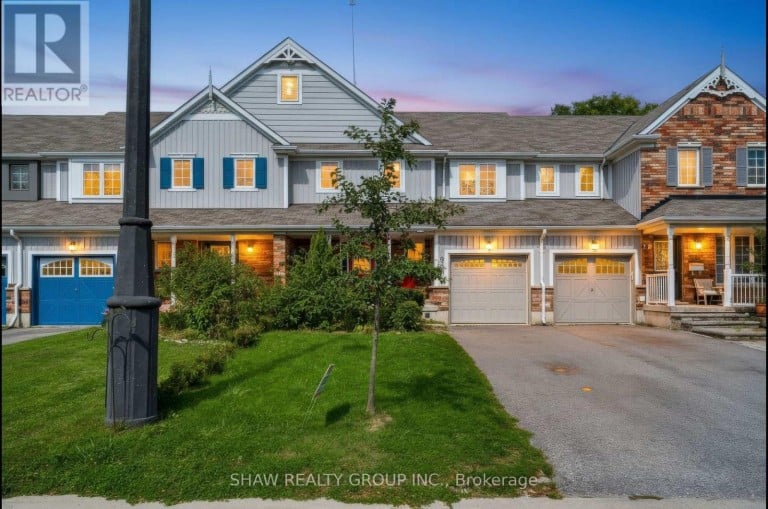 24 FALLINGBROOK CRESCENT, Kawartha Lakes (Lindsay), Ontario, K9V0B3