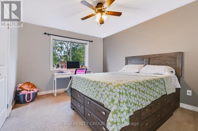 24 FALLINGBROOK CRESCENT, Kawartha Lakes (Lindsay), Ontario, K9V0B3