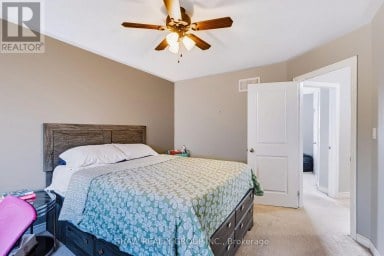 24 FALLINGBROOK CRESCENT Kawartha Lakes (Lindsay) Ontario photo 21