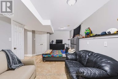24 FALLINGBROOK CRESCENT Kawartha Lakes (Lindsay) Ontario photo 30