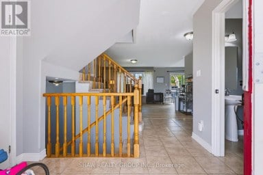 24 FALLINGBROOK CRESCENT Kawartha Lakes (Lindsay) Ontario photo 4