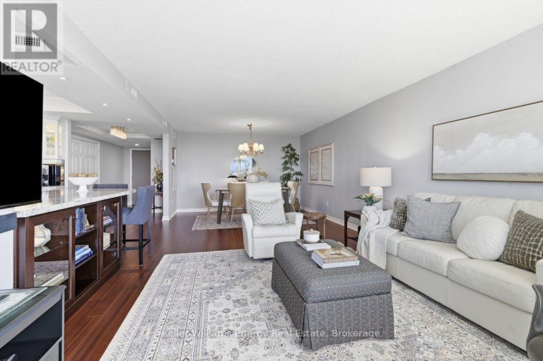 806 - 700 WILSON ROAD N, Oshawa (Centennial), Ontario, L1G7T5