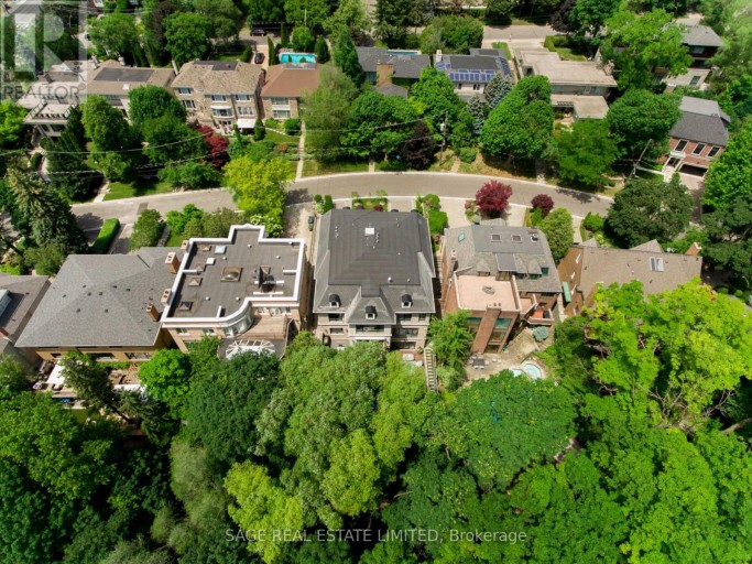 11 RIDGEWOOD ROAD, Toronto (Forest Hill South), Ontario, M5P1T4
