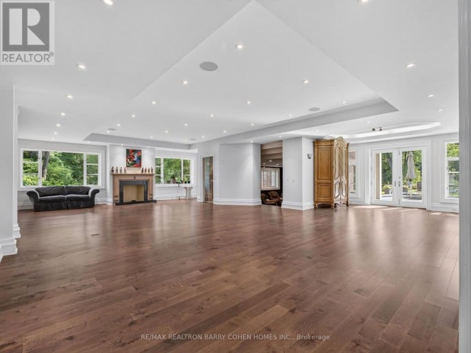 17 ALDERBROOK DRIVE, Toronto (Banbury-Don Mills), Ontario, M3B1E3