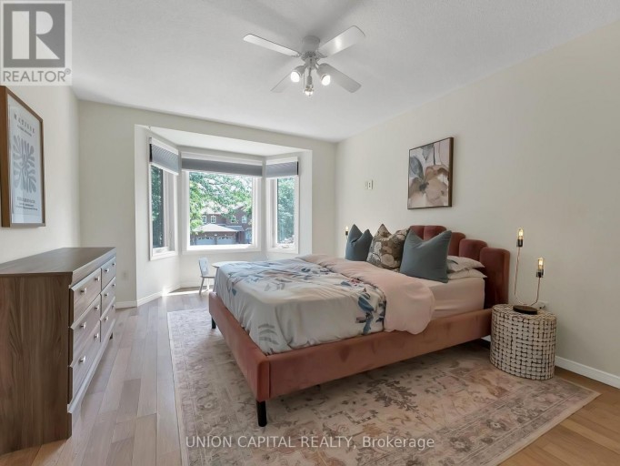 772 PEBBLE COURT, Pickering (Amberlea), Ontario, L1V3P3