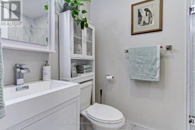 30 BRANDY LANE WAY Newmarket (Central Newmarket) Ontario photo 21