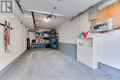 30 BRANDY LANE WAY Newmarket (Central Newmarket) Ontario photo 42