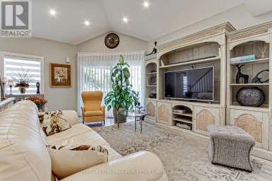 30 BRANDY LANE WAY Newmarket (Central Newmarket) Ontario photo 9