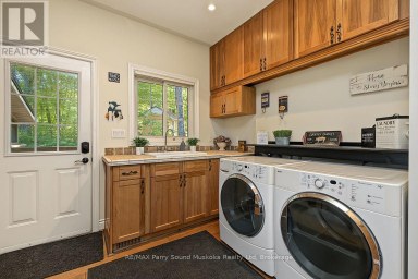326 BLUE LAKE ROAD Seguin Ontario photo 27