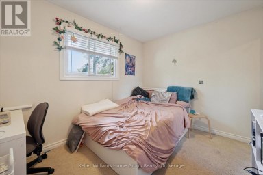 10 PICADILLY PLACE Guelph (Dovercliffe Park/Old University) Ontario photo 14