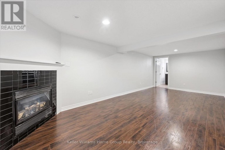 10 PICADILLY PLACE, Guelph (Dovercliffe Park/Old University), Ontario, N1G2P9