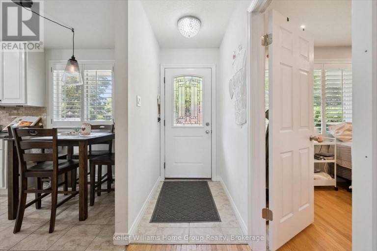 10 PICADILLY PLACE, Guelph (Dovercliffe Park/Old University), Ontario, N1G2P9