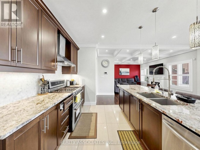35 GODLIMAN ROAD, Brampton (Credit Valley), Ontario, L6X5G3
