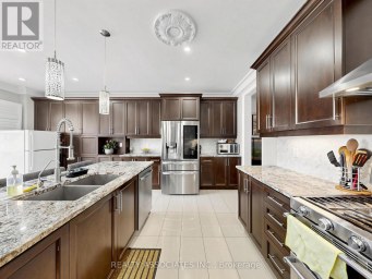35 GODLIMAN ROAD Brampton (Credit Valley) Ontario photo 11