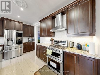 35 GODLIMAN ROAD Brampton (Credit Valley) Ontario photo 13