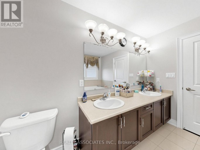 35 GODLIMAN ROAD, Brampton (Credit Valley), Ontario, L6X5G3