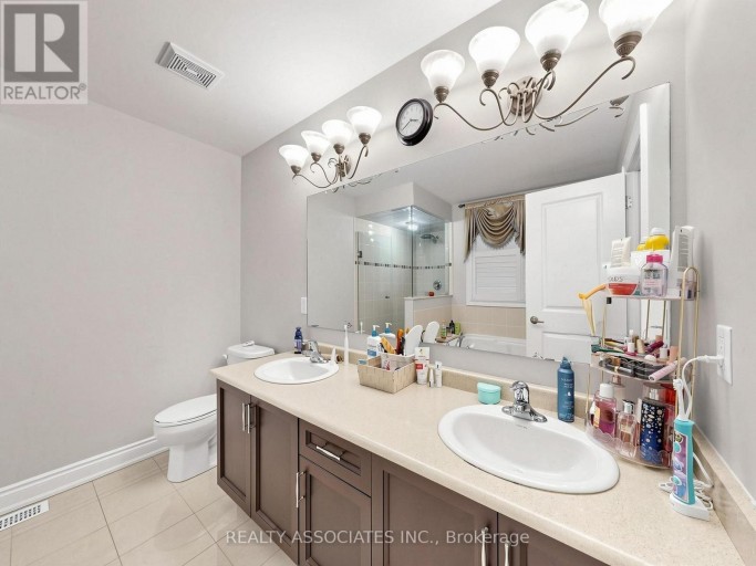 35 GODLIMAN ROAD, Brampton (Credit Valley), Ontario, L6X5G3
