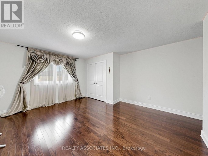 35 GODLIMAN ROAD, Brampton (Credit Valley), Ontario, L6X5G3